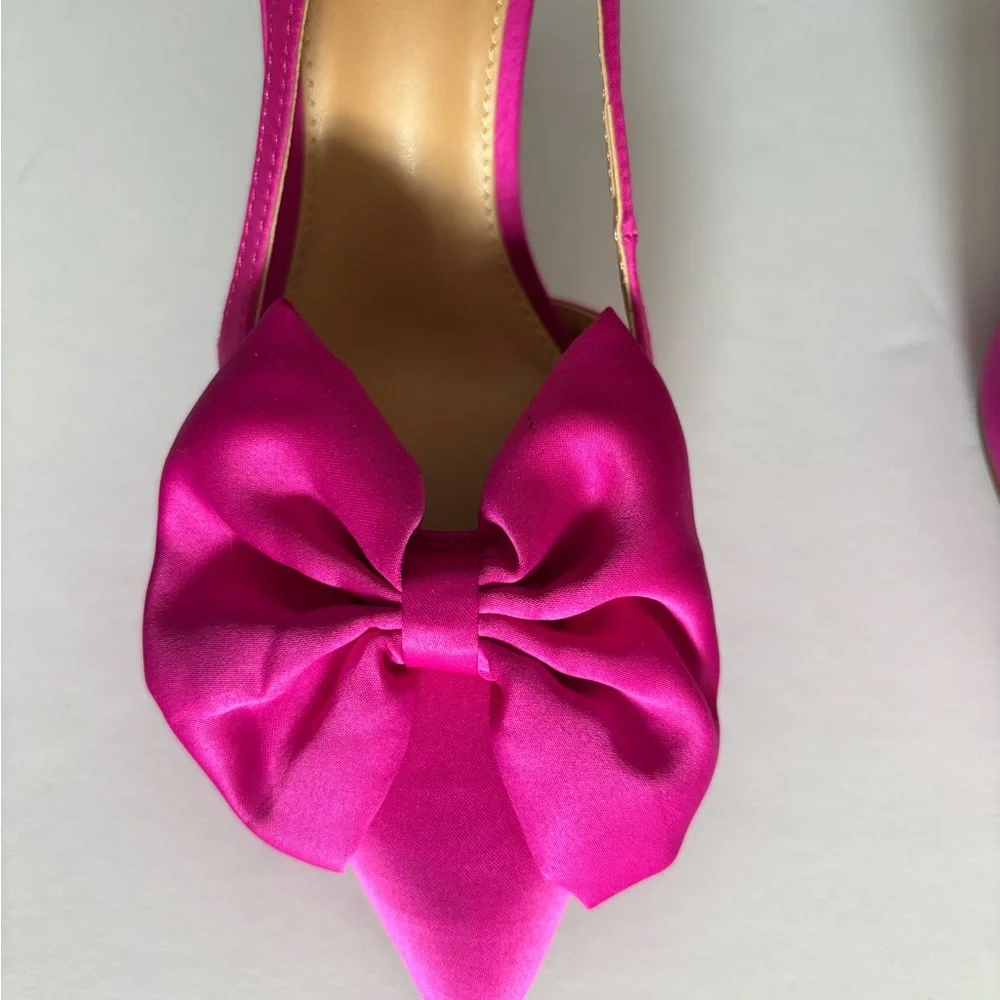 Like new Express stiletto heels